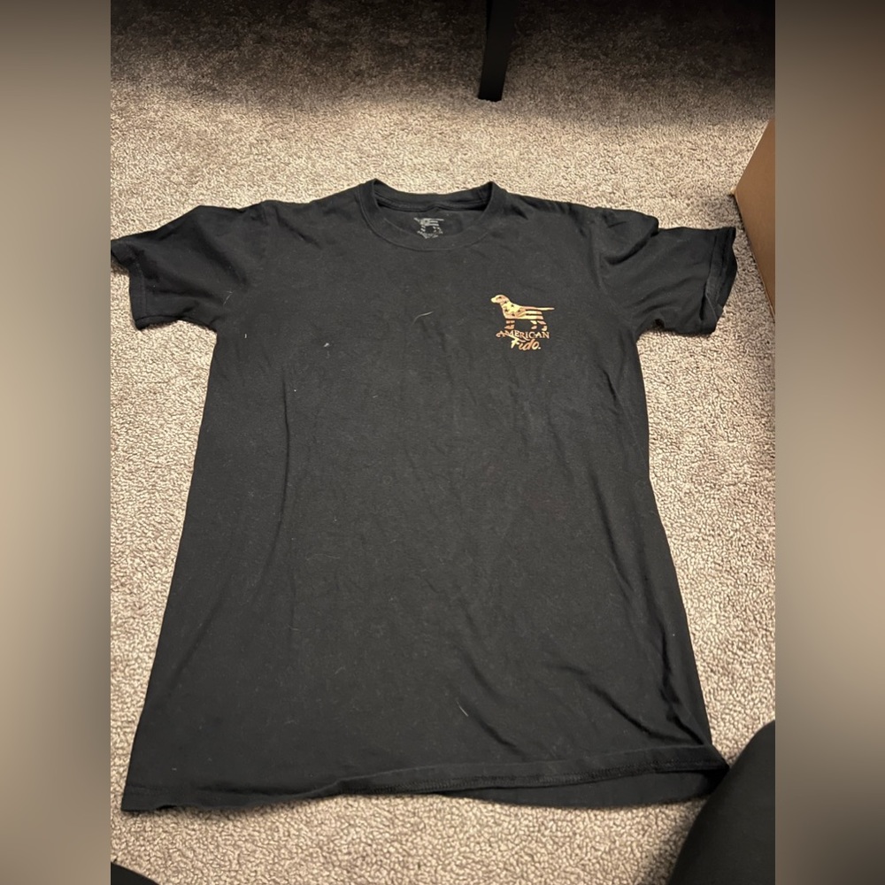 American Fido Tee